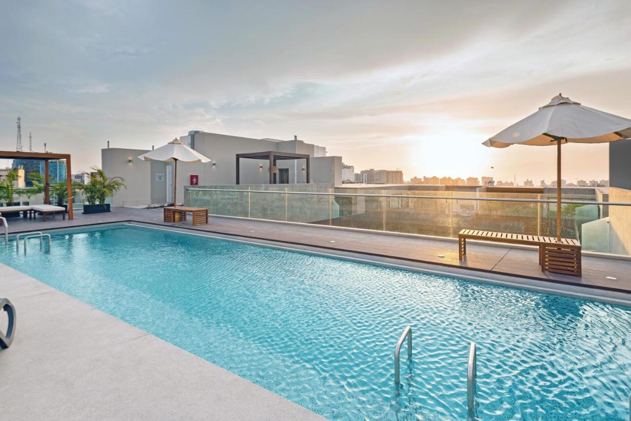 ✶ Maras ✶ Luxury Rooftop Pool & Grill Lima