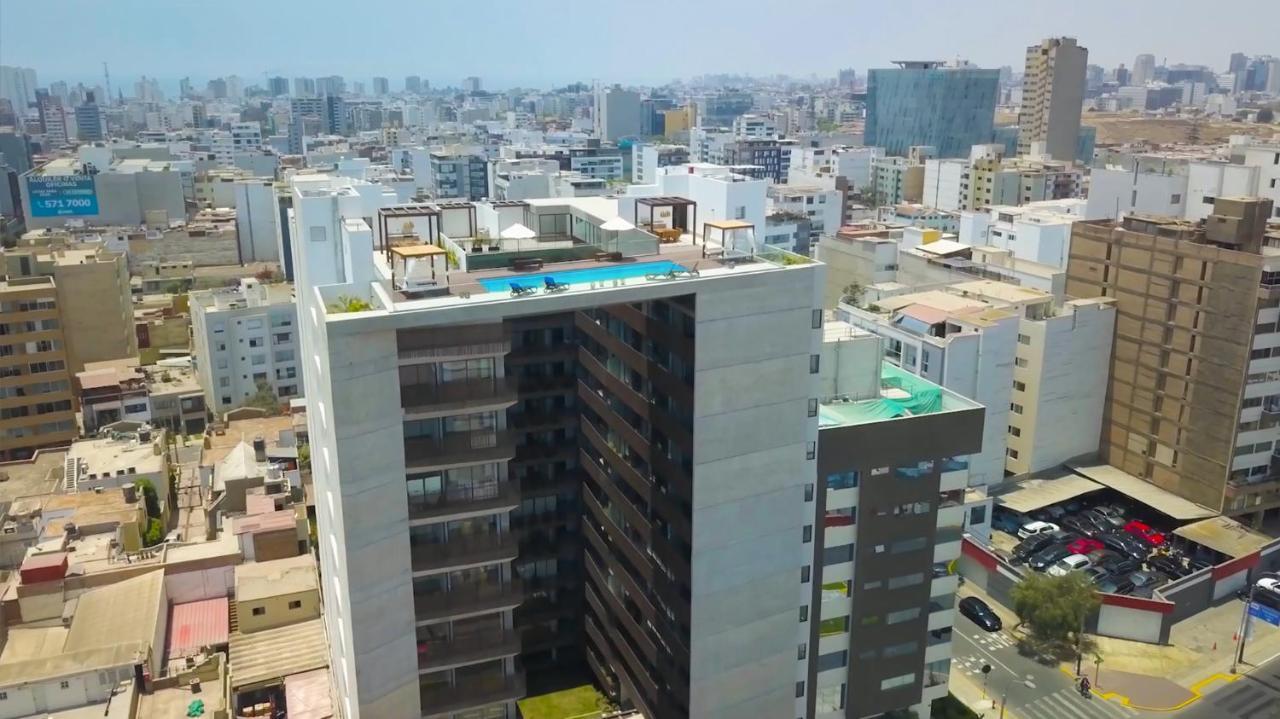 ✶ Maras ✶ Luxury Rooftop Pool & Grill Apartment